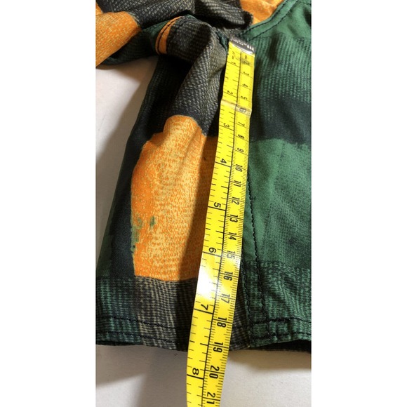 Rhythm The Sound of Change Green/Yellow Checkered Board Shorts Sz 32 Swim Trunks - Picture 7 of 7